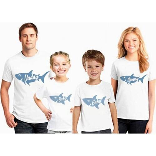 Shark Family Matching Clothes T-Shirt Mom Son Dad Girl Shirt Senior Child Baby Print TShirt Apparel Mother and Daughter Clothes