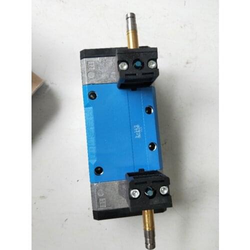 Solenoid valve JMN1H-5/2-D-3-C 159714 , new one , good working , free shipping