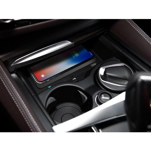 Qi Car Wireless Charger For iPhone Samsung S10 S9 car wireless charger for BMW 5-series 2018 Fast Phone Holder