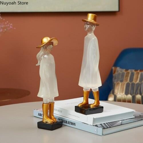 Home Decoration Gentleman Character Ornaments Transparent Resin Figure Crafts Statue Modern Minimalist Living Room Decoration