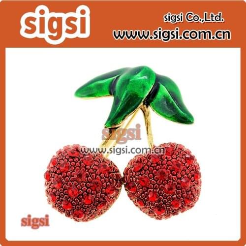 Red Cherry Brooch Pin Elegant Crystal Brooches Cute Fruit Shape Corsages Scarf Clips Brooches Women Girls