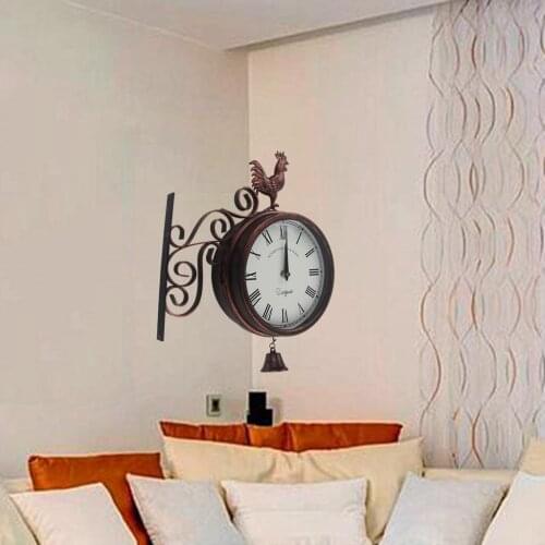Double Faced Garden Wall Clock Decoration Retro Vintage Style Station Clock Round Antique Look Rotatable Clock Porch Ornament