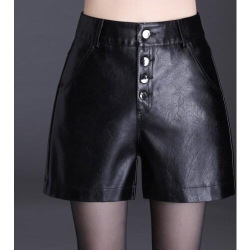 2020 Winter New Women Black PU Casual Shorts Faux Leather Shorts England Style Streetwear Button High Waist Shorts Plus Size