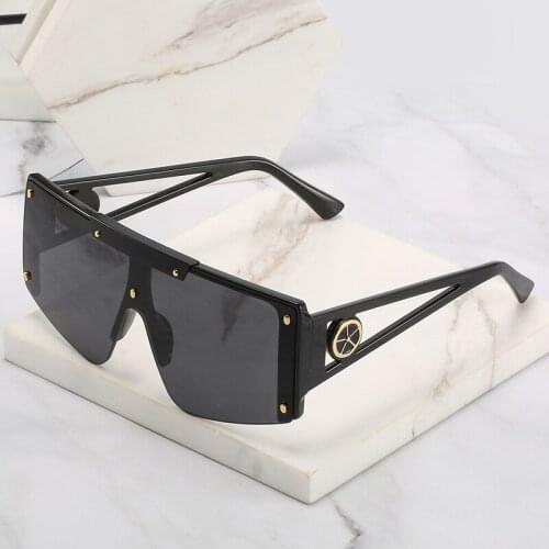 One-piece Integrated Large Framed Sunglasses Milan New Fashion Trending Shield Rivet Oversized Eyewear Uv400