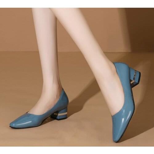 RoMeetSe Leather Pumps