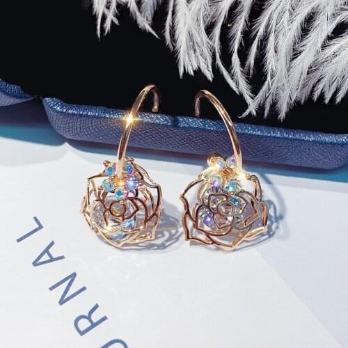 Zircon Hollowed-out Rose Stud Earrings New Fashion Earring for Women 2020 Jewelry