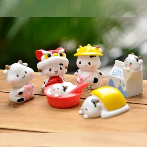 Mini Animal Kawaii Creative Cartoon Cow Doll Resin Craft Figurines Miniatures Desktop Decoration Model Educational Toys Gifts