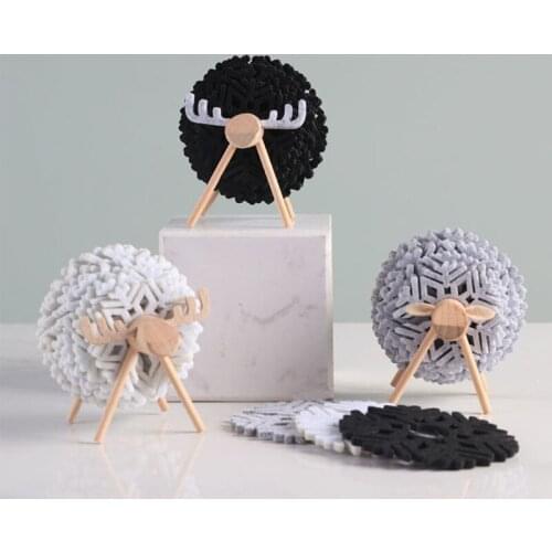 Creative Snowflake Cup Coaster with Sheep Shape Holder Rack Heat Insulation Bowl Mat Anti Slip Placemat Mug Pad Decor