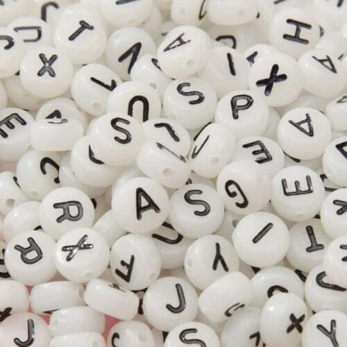 100Pcs 7mm Alphabet Acrylic Glow In the Dark Spaced Beads Luminous Letter Bead Jewelry Making DIY Bracelet Necklace Bead