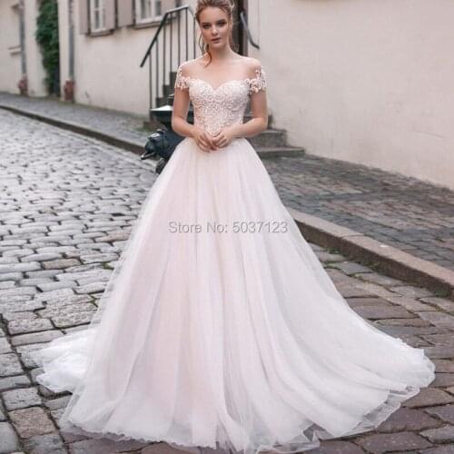 Off the Shoulder A Line Wedding Dress Sleeveless Lace Appliques Bridal Gown Court Train Button Illusion Vestido De Noiva
