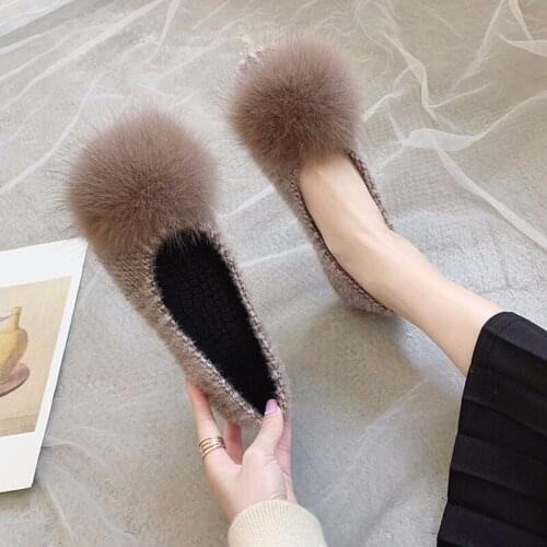 Womens Flat Winter Plus Velvet Round Wool Shoes Female Casual Shoes Fashion Wild Peas Shoes Zapatillas Mujer Casual W21-16