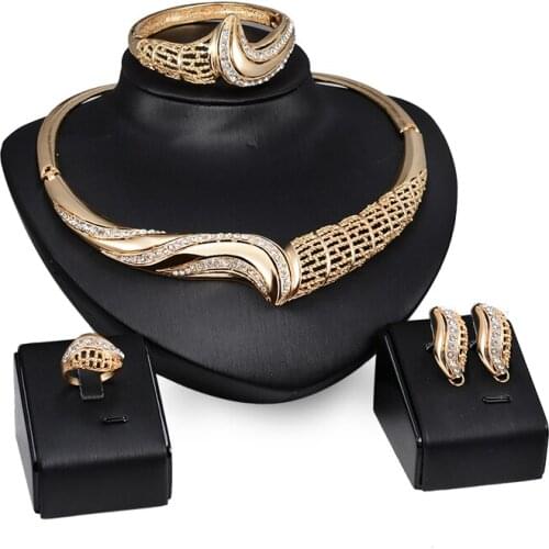 Hot New Wholesale Rose Gold Color Jewelry Set Elegant Necklace Trendy Earrings Bracelet Rhinestone Wedding Jewelry Set