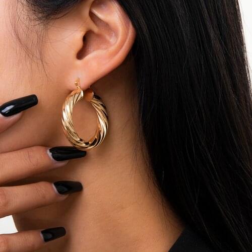 European and American simple retro jewelry with geometric round personality street style spiral earrings earrings for women