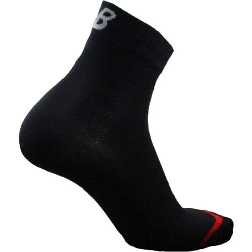2017 Team Cycling Socks Men Wicking Bicycle Road Bike Socks Wearproof Sports Racing Hiking Socks