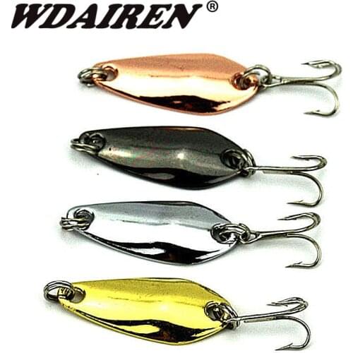 4pcs/lot Metal Spoon Wobblers Fishing Lure 3.5cm 4g Treble Hook bait Sequins Noise Fishing Tackle Spinner 4 Color Mix Kit FA-187