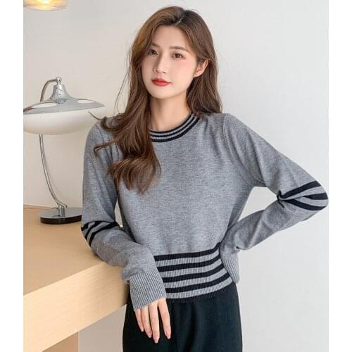 2021 New Womens Autumn Winter New Striped Round Neck Sweater Knitted Bottoming Shirt Pullover Long-sleeved Short Top KK911
