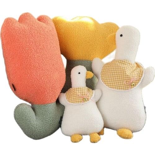 Super Soft Baby Bib Decor White Duck Plush Toy Stuffed Lifelike White goose Baby Appease Cuddly Plushies Tulip Flower Cushion