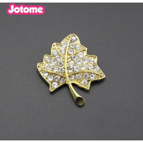 30pcs/lot free shipping silver tone 35mm Autumn Maple Leaf button with bar