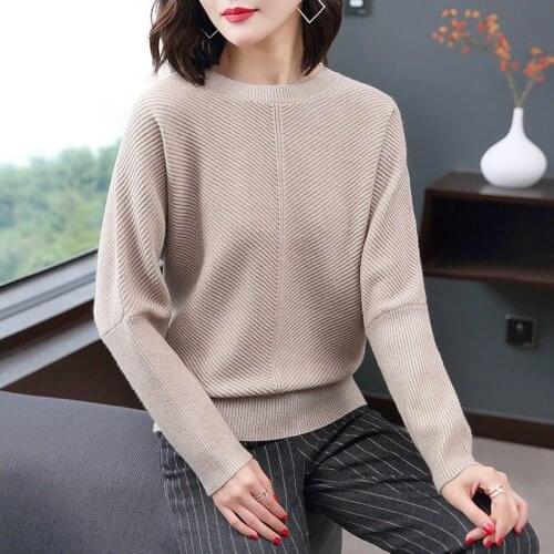 Korean Loose Women Knitted Sweater Fall Winter Batwing Sleeve Round Collar Jumper Tops Female Solid Color Bottom Sweaters H9264