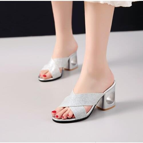 2021 Summer High Heels Women Flip Flops Modern Bling Fretwork Heels Slippers Concise Womens Summer Slides Shoes