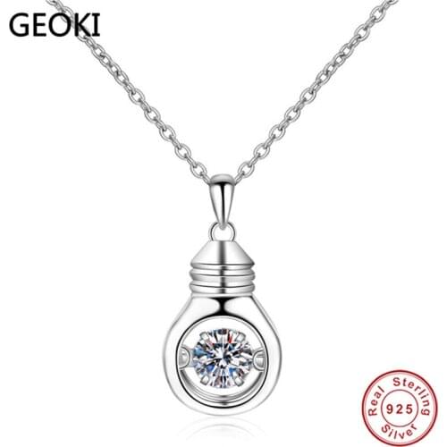 Geoki New Design Passed Diamond Test Perfect Cut D Color 0.5 ct Moissanite Light Bulb Pendant Necklace Women New Trendy Jewelry