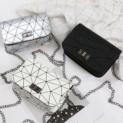 2021 Summer Women Fashionable Shoulder Bags New Female Messenger Bag Handbag Chain Wild Crack Printing Wild Crossbody Bag