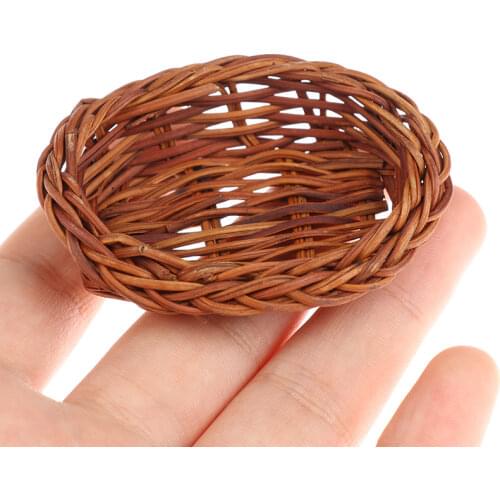 Mini 1/12 Cute Dollhouse Rattan Iron Frame Frame Hand-woven Vegetable Food Storage Basket Dolls Miniature Decoration