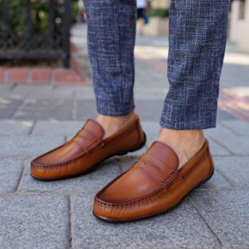 Tezcan Hakiki Deri 12243 Taba Deri Driver Tipi İndirimli Fiyat Hava Geçirgen ve Hızlı Kargo ile Sizlere Ulaştırıyoruz