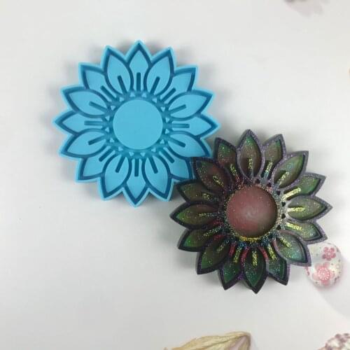 DIY Flower Shaped Candle Holder Silicone Mold Heart Shape Keychain Mold Resin Molds Straw Topper Silicone Mold Fondant Tools