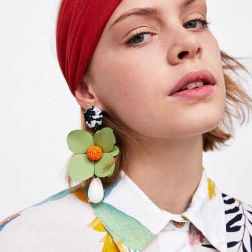 Wholesale JUJIA Trendy Green Flower Earrings Enamel Bohemian Statement Drop Dangle Earrings Jewelry For Women
