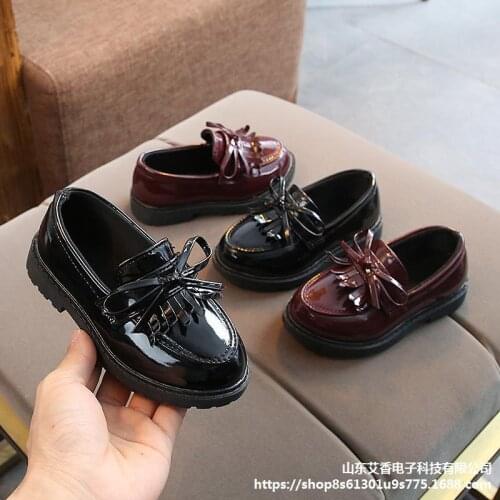 New Girls Black Dress Leather Shoes for Children Wedding Patent Leather Kids School Oxford Shoes Flat Fashion Rubber