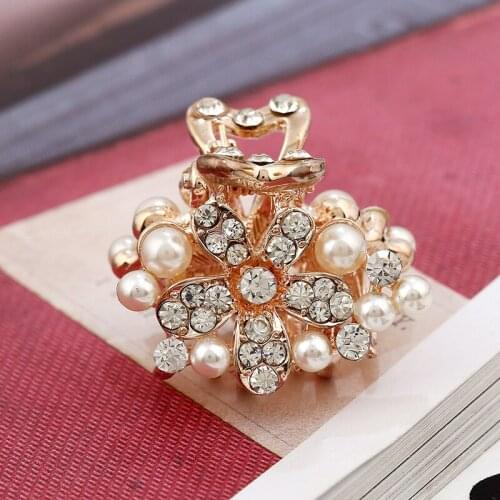 New Product Magic Inlaid Diamond Pearl Flower Crab Hairpin Cute Sweet Hair Accessories Ladies Hair Accessories Gift Headband