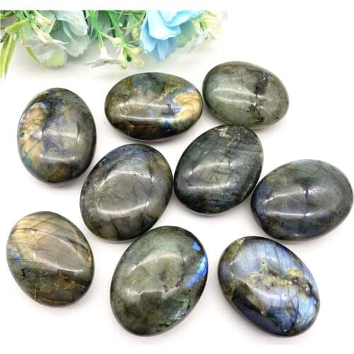 New Product 1PC Natural Labradorite Crystal Oval Palm Stone Moonstone Reiki Specimen Healing Gemstone Natural Stones and Crystal