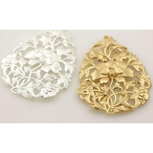 Retro Filigree Flower Leaf Branch Pendant Charms Metal Embellishment Stamping Quality Gold Color DIY Stuffs Jewelry Accessories