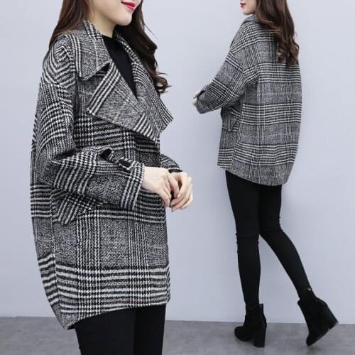 Spring coat female 2019autumn new Korean version popular thousand bird plaid Medium short paragraph loose large size woolen coat