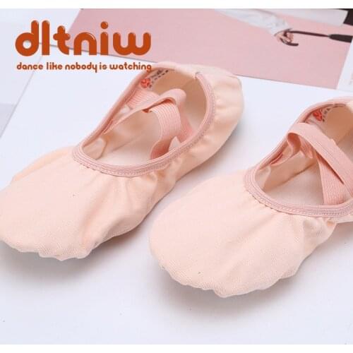 Lace Free Yoga Fitness Dance Shoes Ballet Shoes for Children Kids Soft Bottom Aerobics Shoes Dance Shoes