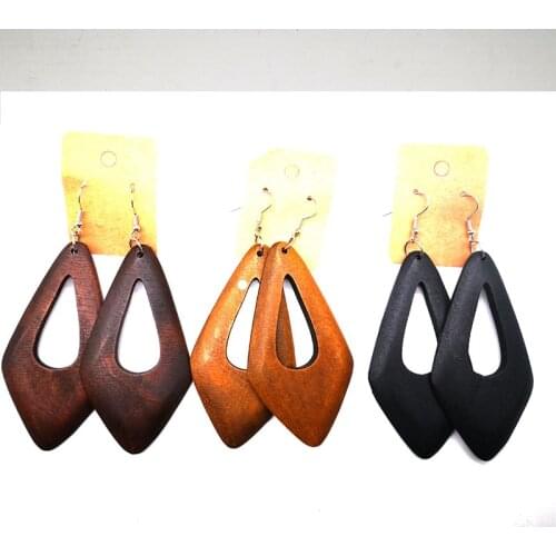 Free shipping! Natural Wooden Earrings can mixed colors