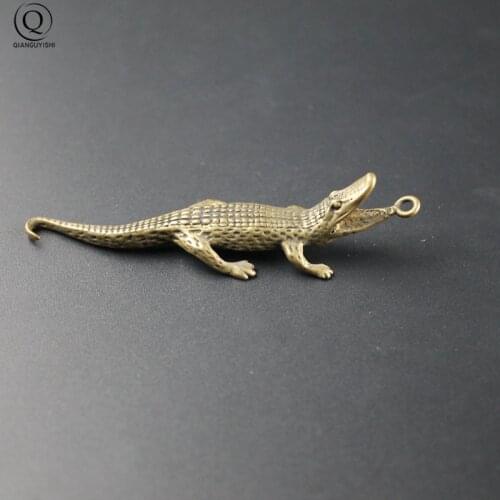 Vintage Brass Chinese Alligator Key Chain Pendant Trinket Retro Copper Reptile Animal Keyring Crocodile Keychain Hanging Jewelry