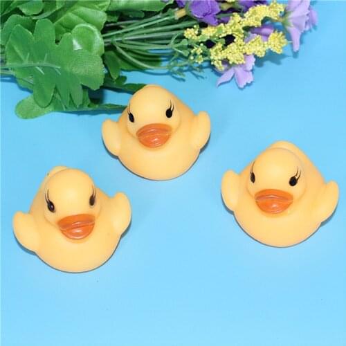 Water Sensing Glowing Duck Toys Kid Bath Toys Baby Rubber Duck Light Up Water Floating Toy for Children Luminous Ducks Beach Toy
