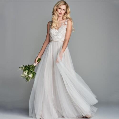 Sleeveless Sexy V-Neck Appliques Lace Buttons A-Line Tulle Wedding Dress 2021 Vestido De Noiva Bridal Gown