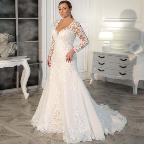Modest Long Sleeves Wedding Dresses Plus Size Bridal Gown Deep V-neck A-line Lace Bride Dress Robe de Mariage