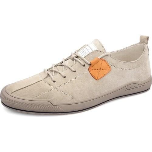 New Leather School Shoes Mens Suede Shoes Outdoor Light Casual Comfortable Sneakers Soft Versatile Board Shoes Vulcanized Flats