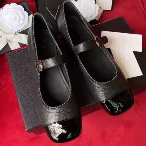 Akamatsu Women's Ballet Flats With Heels