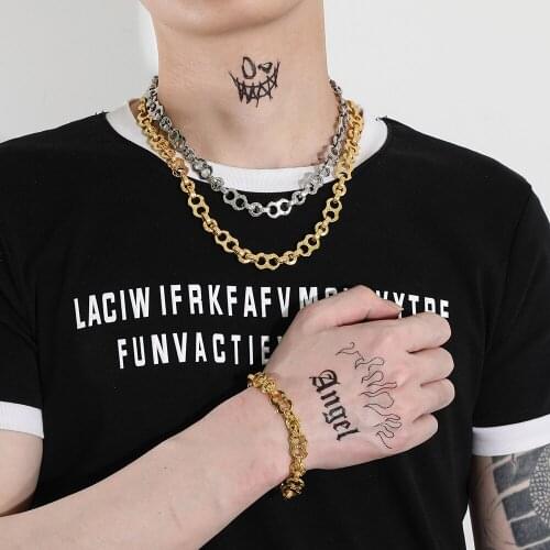 Hip-hop Motorcycle Handcuffs Chain Necklace Choker Charm Male Collar Metal Chain Fashion Jewelry Rock Party Accessories Gifts