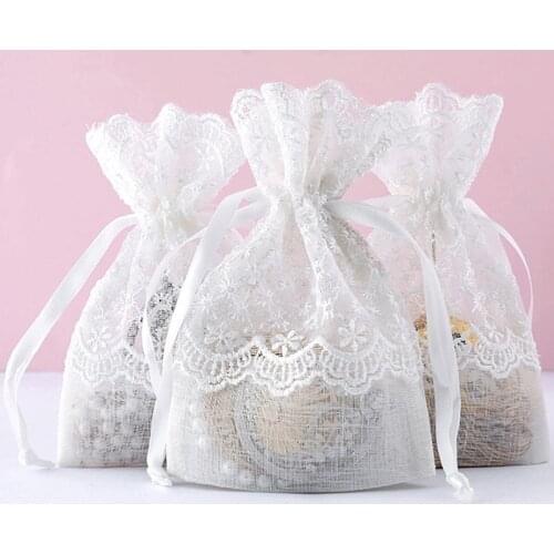 Cute Lace Flower White Gift Packing Bags Chocolate Candy Jewelry Perfume Bag Wedding Birthday Party Organizer Easter Christmas
