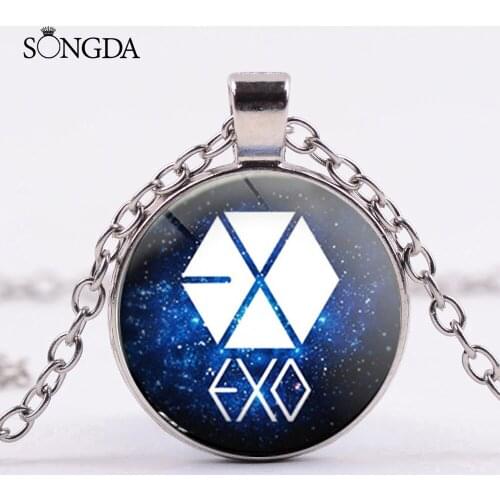 Fashion KPOP Star Jewelry Harajuku Starry Sky EXO Logo Necklaces Glass Cabochon Pendant Sweater Chain Choker Favorite Collects