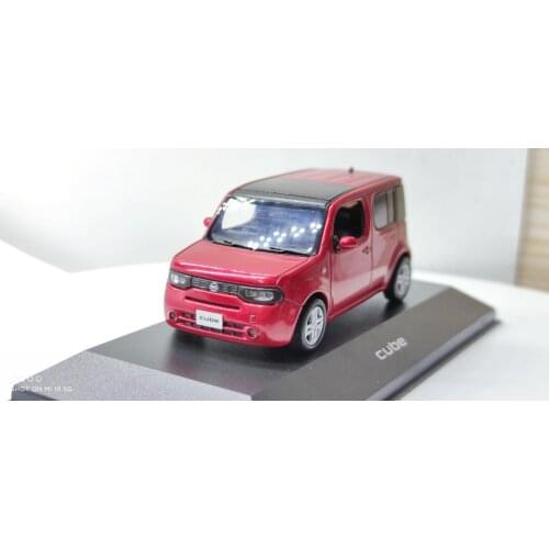 J-collection car 1:43 NISSAN Cube Collection metal car model