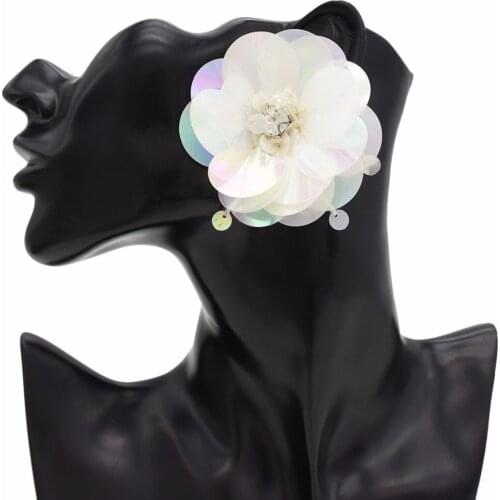 Cute Bohemian Sequins Flower Stud Earrings For Women Shiny Rhinestone Wedding Party Earring Charm Statement Jewelry Brincos