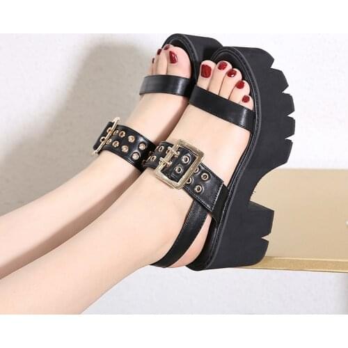 Gladiator Sandals Platform Women shoes 2021 Summer Leather Buckle Thick Bottom Letter Women Beach Sandal Chunky Woman Shoes