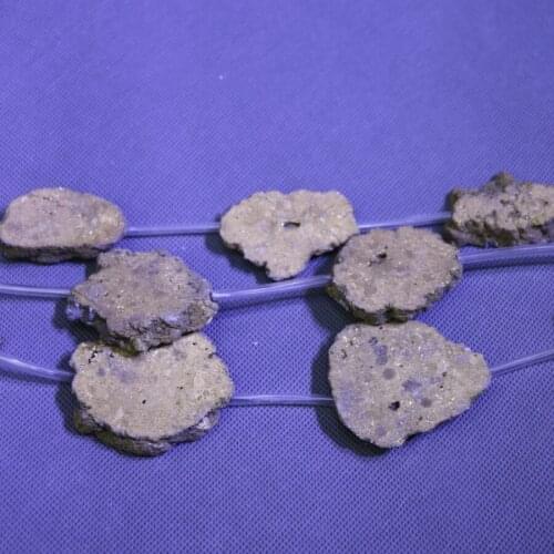 Cingesto Gold Pendants